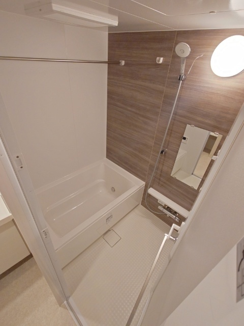 バス・シャワールーム　同タイプ