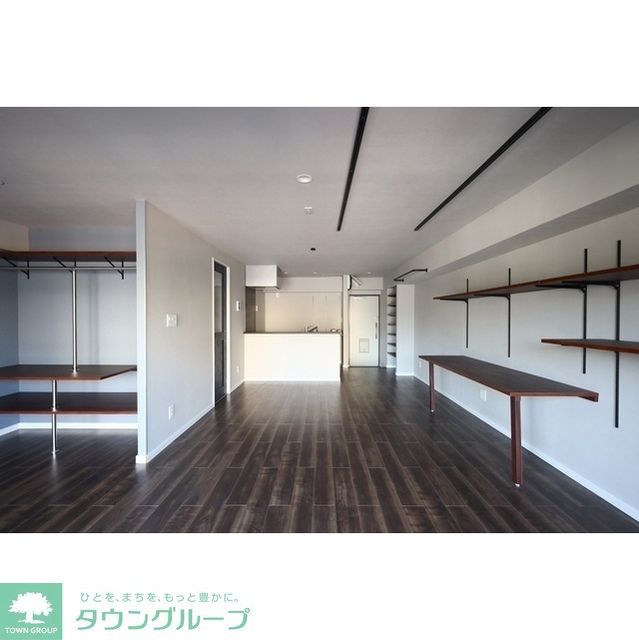 収納　リビング・飾り棚（収納）