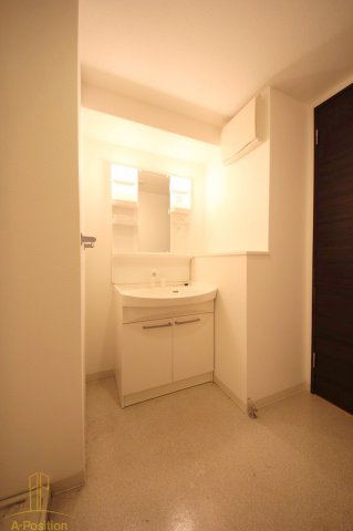 洗面設備　ルミエール北梅田