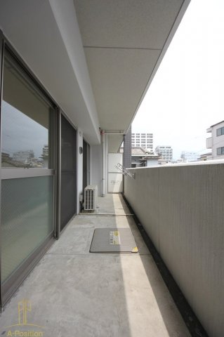 バルコニー　ルミエール北梅田