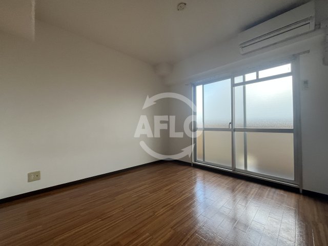 居室・リビング　サウスフラット　リビング