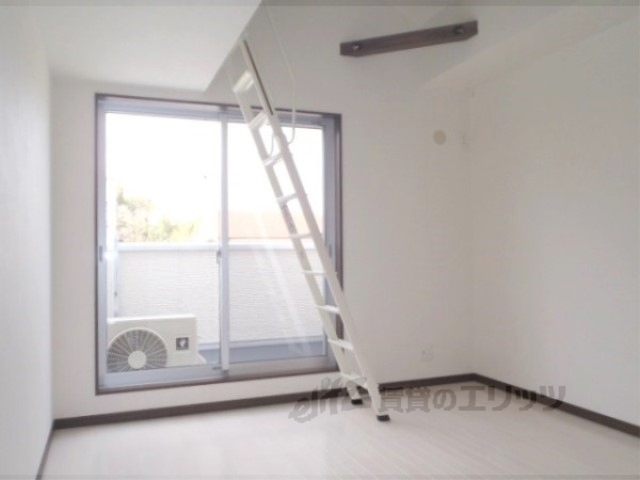 居室・リビング　洋室