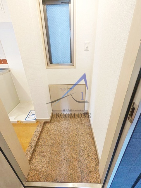 玄関　玄関です。