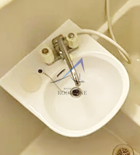 洗面設備　洗面台です。