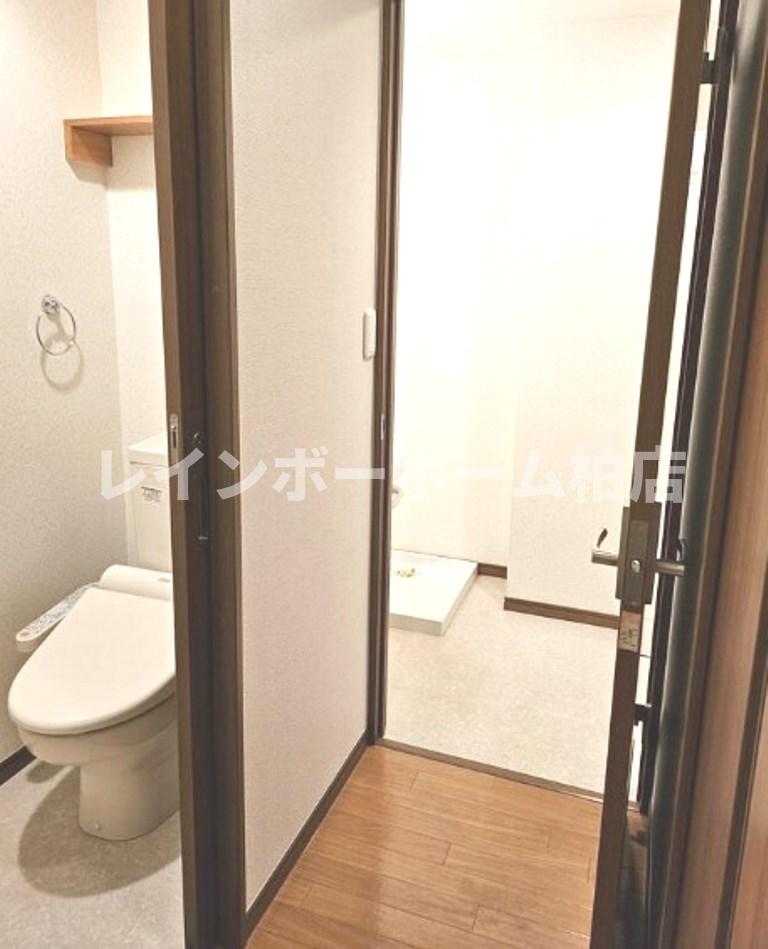 トイレ　シンプルで使いやすいトイレです