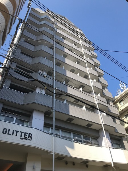 建物外観　１１階建てマンション