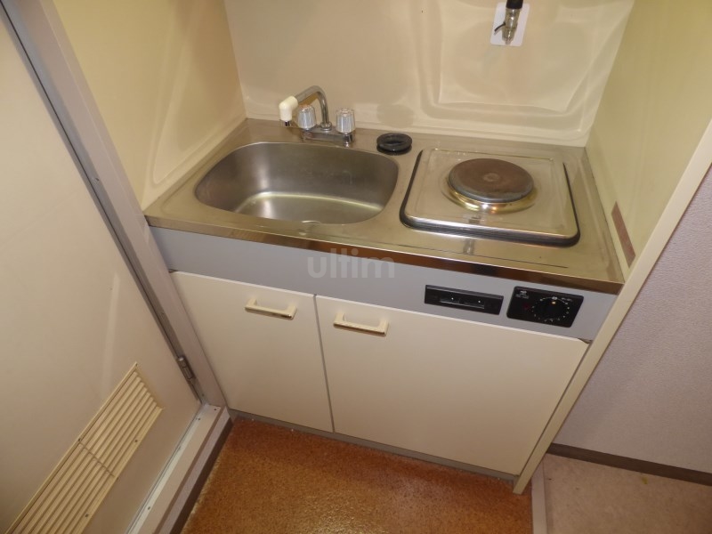 キッチン　別室の画像です、ご参考までに