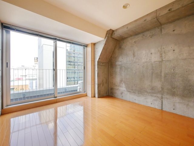 居室・リビング　※別部屋参考写真です