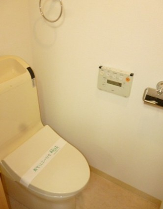 トイレ　ゆったりとした空間のトイレです