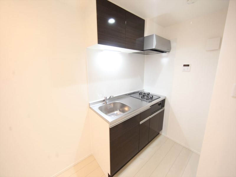 キッチン　システムキッチン（ガス2口コンロ付）　イメージ写真