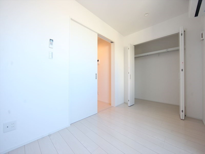 その他部屋・スペース　洋室4.1帖　クローゼット付（収納充実してます）イメージ写真