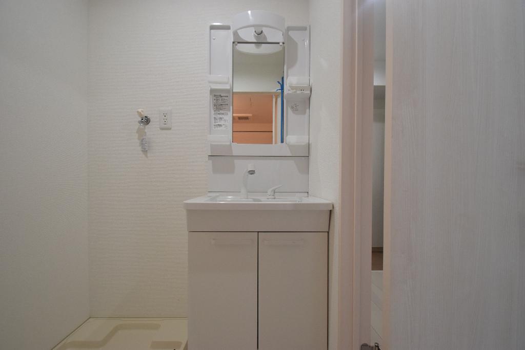洗面設備　洗髪洗面化粧台