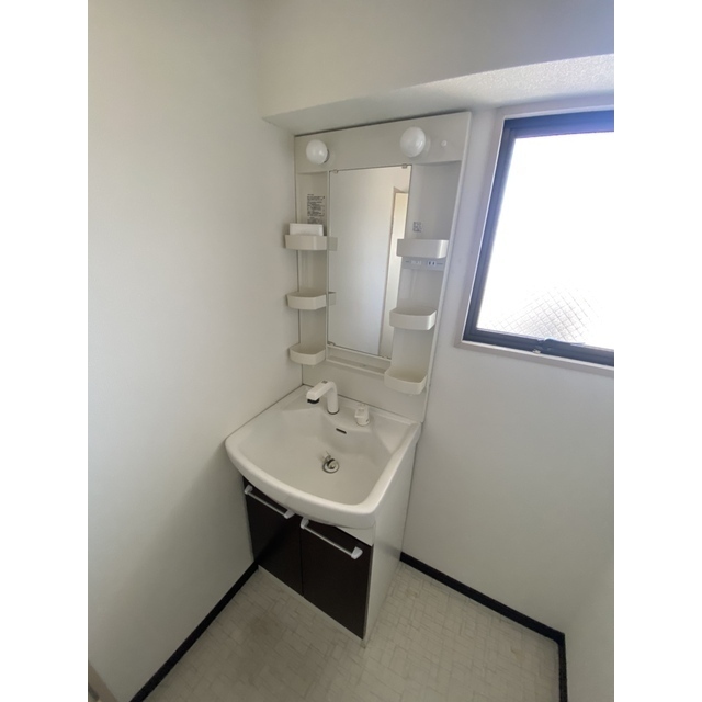 洗面設備　シャンプードレッサー