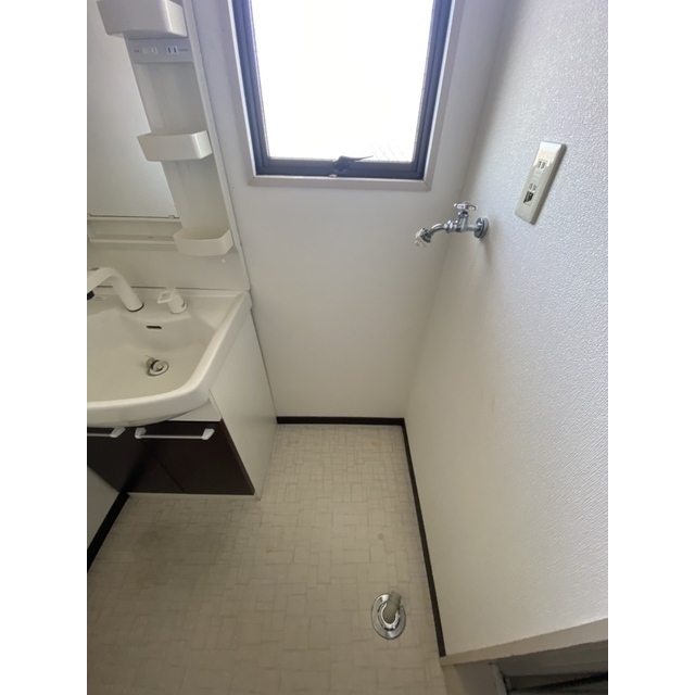 洗面設備　室内洗濯機置き場