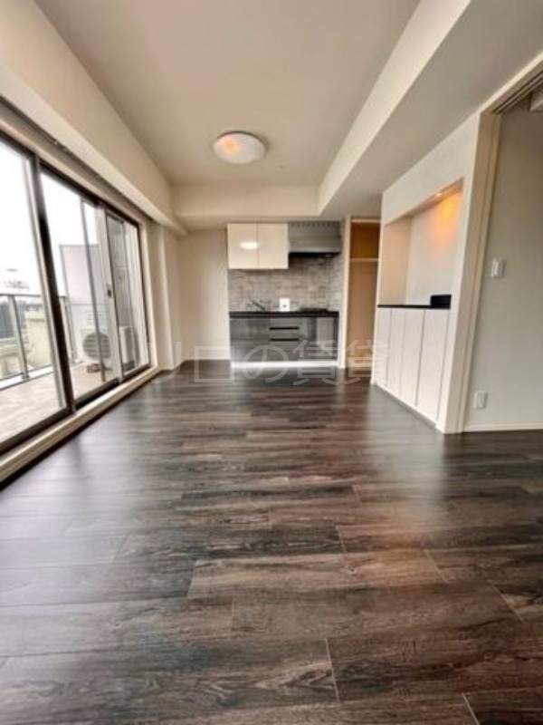 居室・リビング　以下、別部屋参照