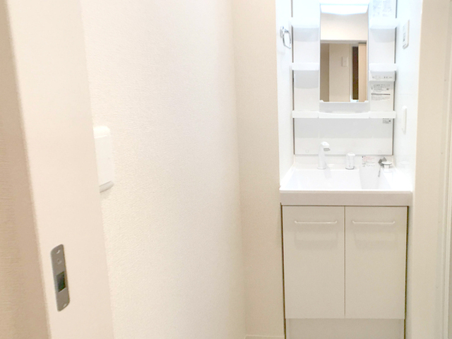 洗面設備　洗髪洗面化粧台