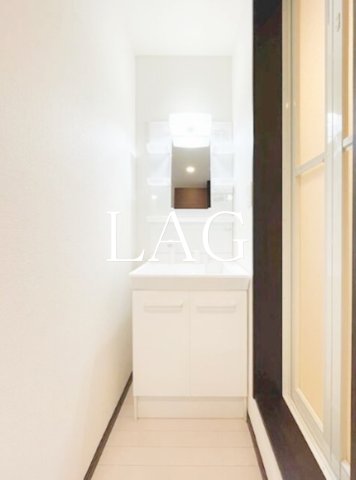 洗面設備　洗面台です。