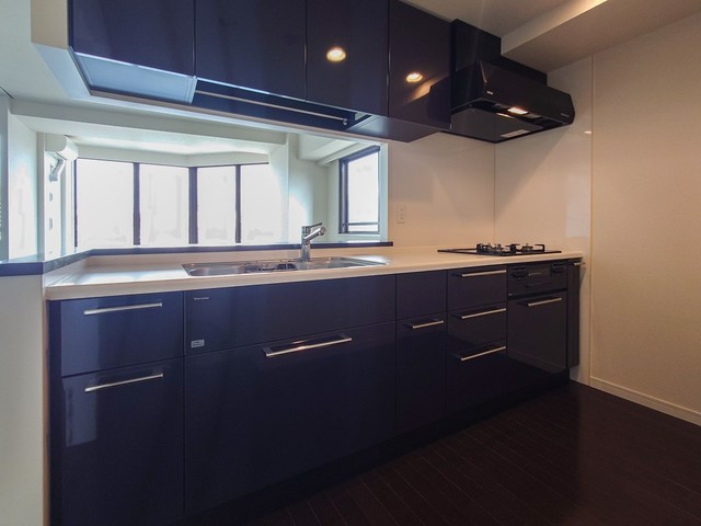 キッチン　※写真は同タイプ住戸です。