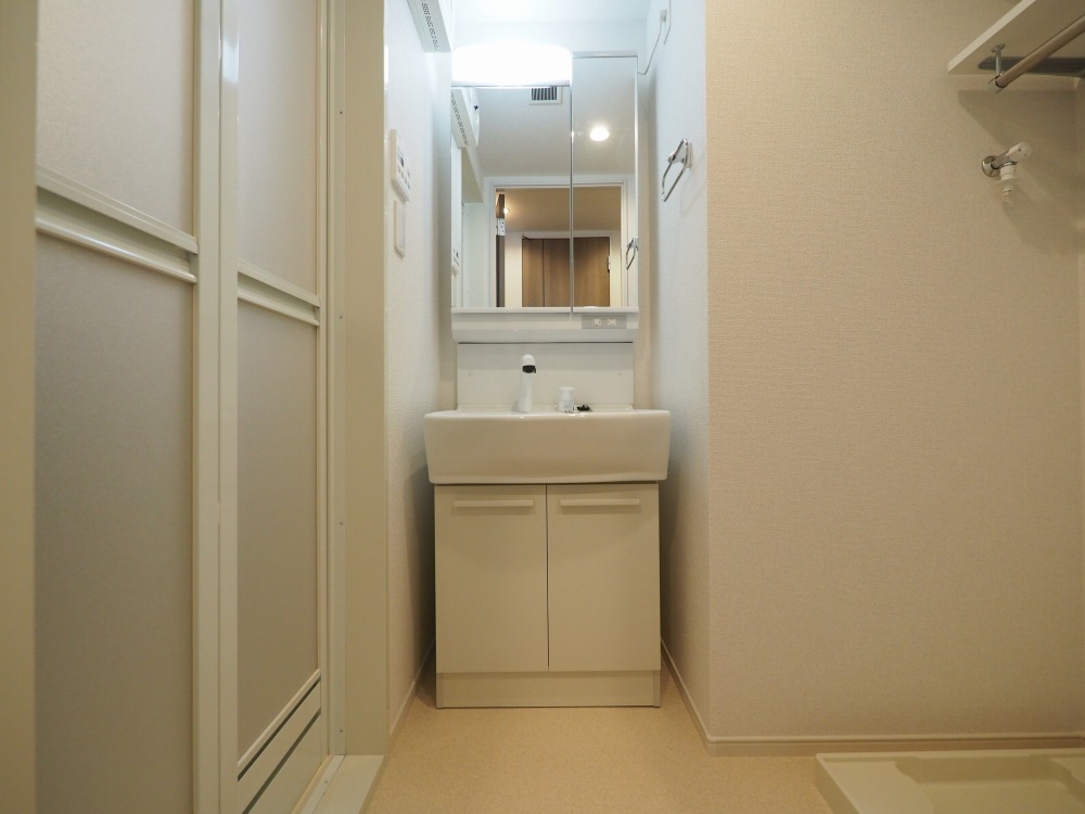 洗面設備　洗面所です