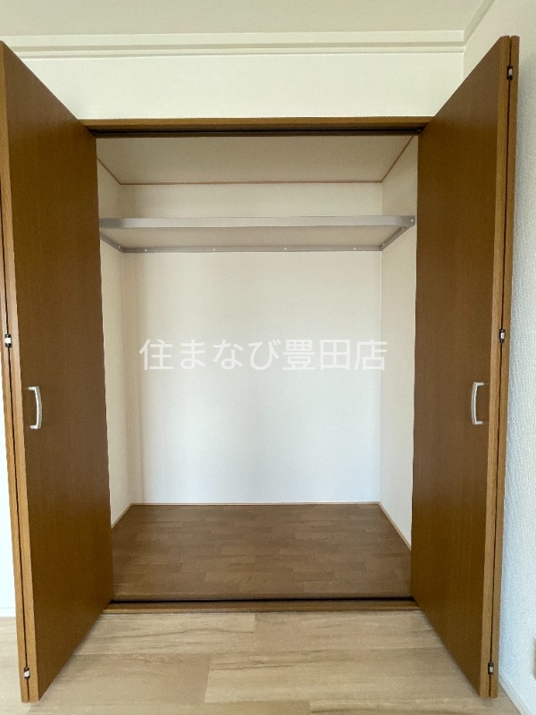 収納　同型別部屋写真