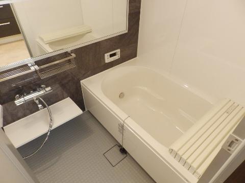 バス・シャワールーム　バス