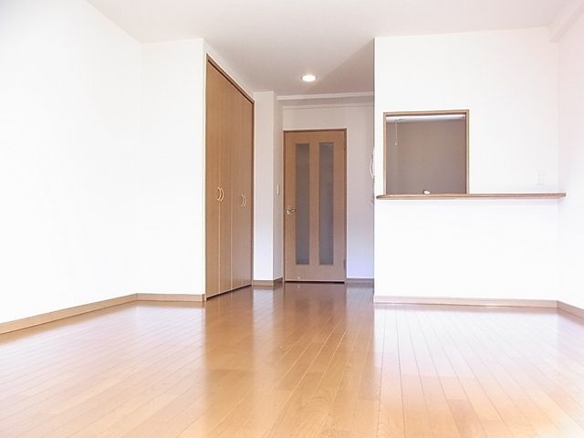 居室・リビング　人気のフローリングのお部屋