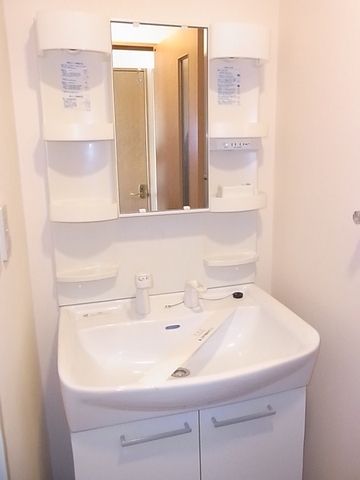 洗面設備　独立洗面化粧台