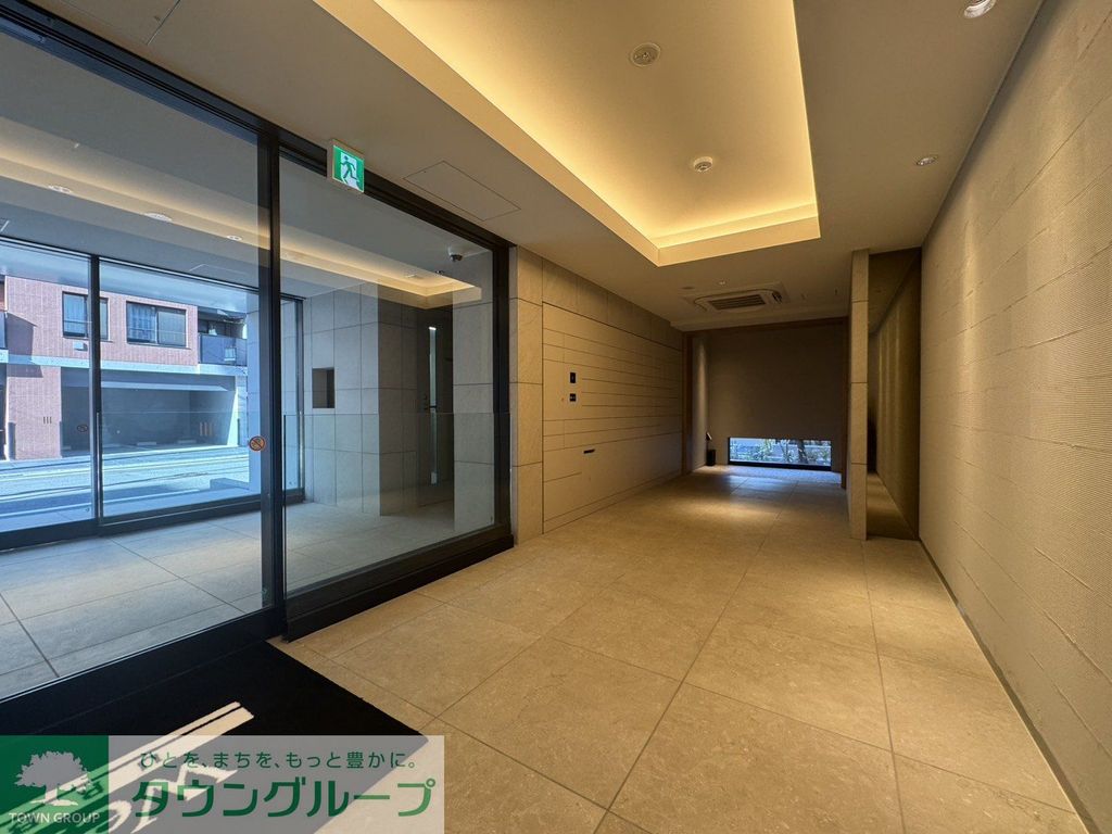 ロビー　エントランス