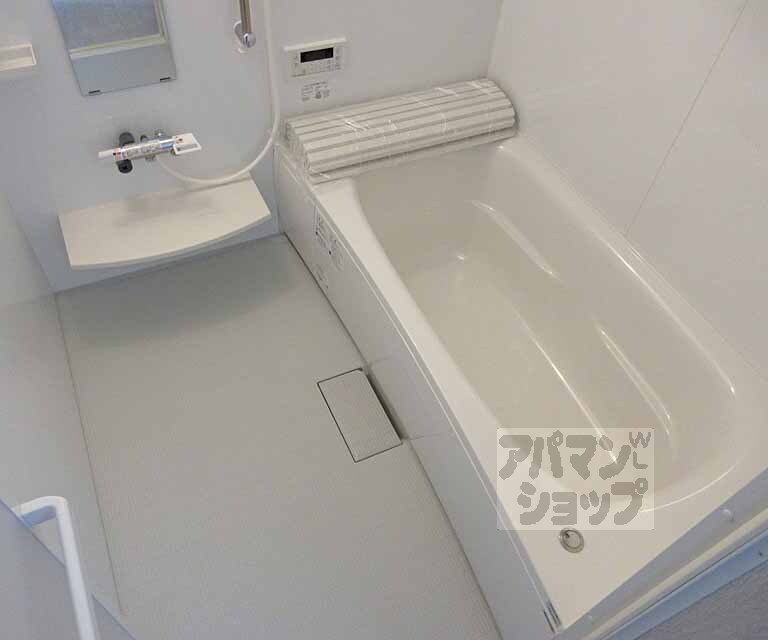 バス・シャワールーム　お風呂もとってもキレイですね～