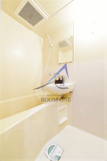 バス・シャワールーム　お風呂です。