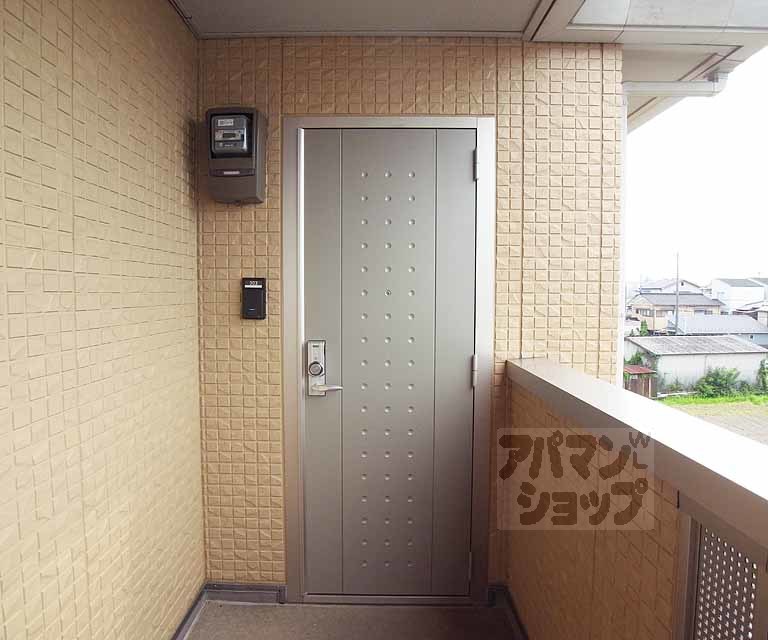 その他設備　玄関ドア