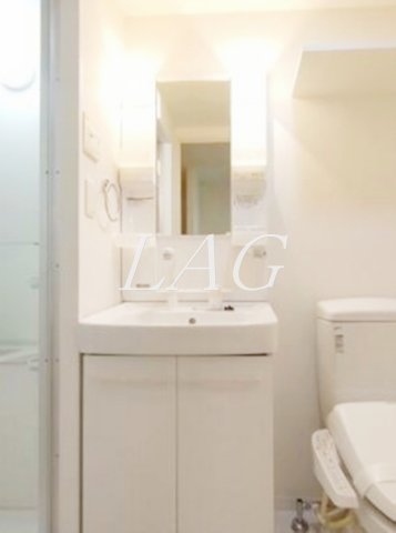 洗面設備　洗面台です。