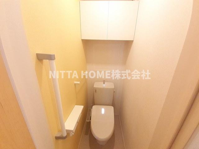 トイレ　温水洗浄付きのトイレになります☆彡