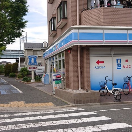 コンビニ　ローソン葛西さくら公園店（コンビニ）まで240m