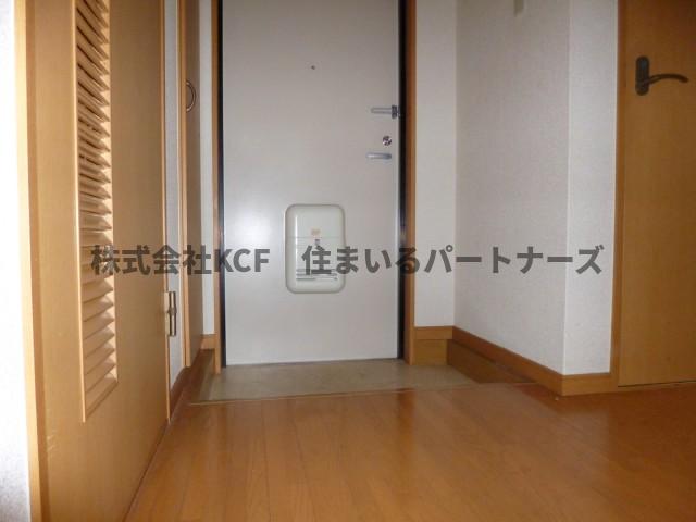 玄関　収納もある玄関です
