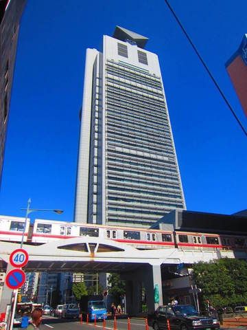 役所　文京区役所（役所）まで400m