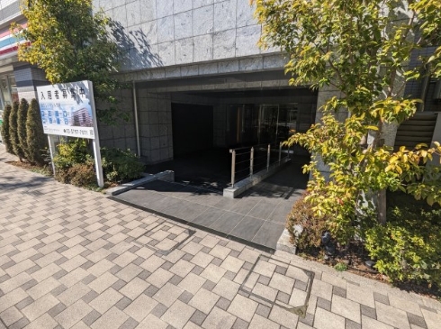 エントランス