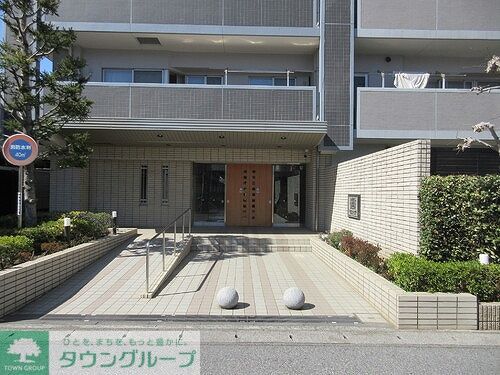 エントランス　エントランス外観　※2026年03月の写真