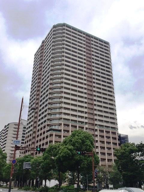 建物外観　安心のオートロック付き♪