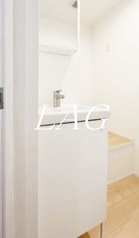 洗面設備　洗面台です。
