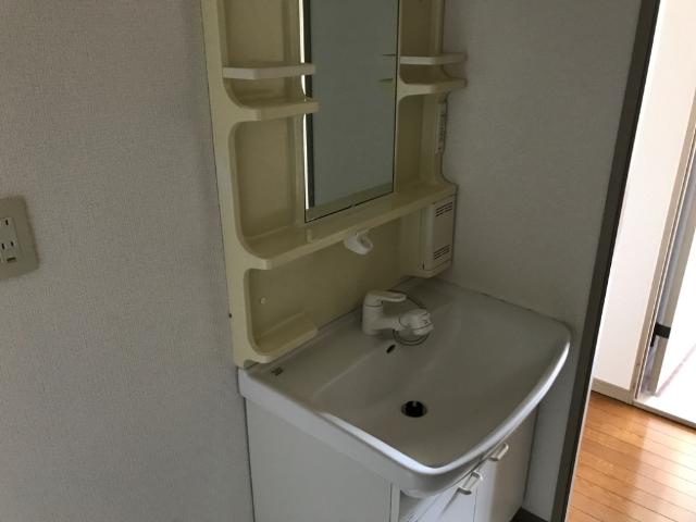 洗面設備　洗面化粧台