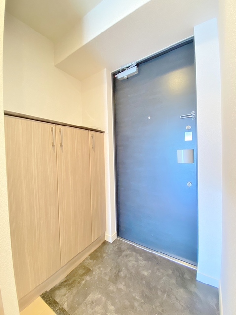 玄関　シューズボックス