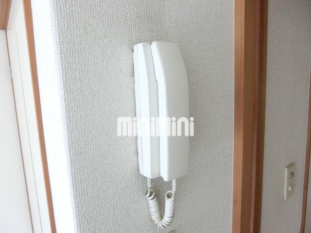 セキュリティ　インターホン付きで防犯面にも配慮されてます