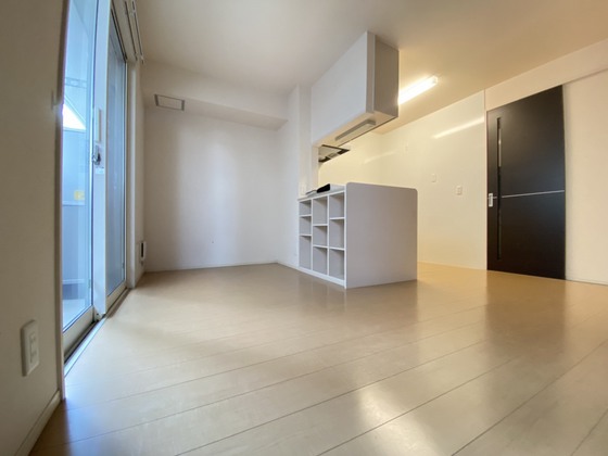 居室・リビング　※別部屋の写真です