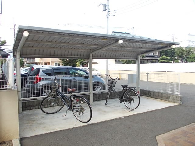 その他　駐輪場です