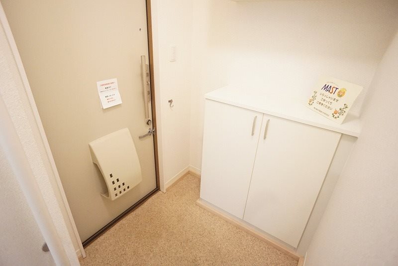 玄関　別号室