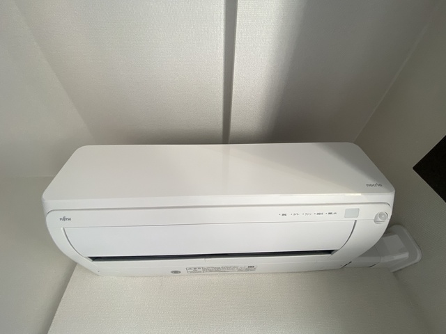その他設備　エアコン付き（洋室７．０帖）