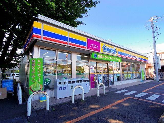 コンビニ　ミニストップ 新座新堀店（コンビニ）まで591m