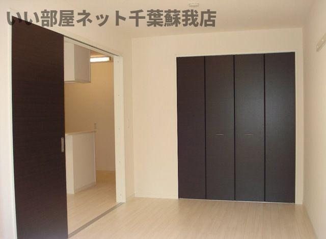 その他部屋・スペース　ゆったりとした玄関です