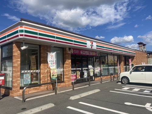 コンビニ　セブンイレブン　篠栗西店（コンビニ）まで500m